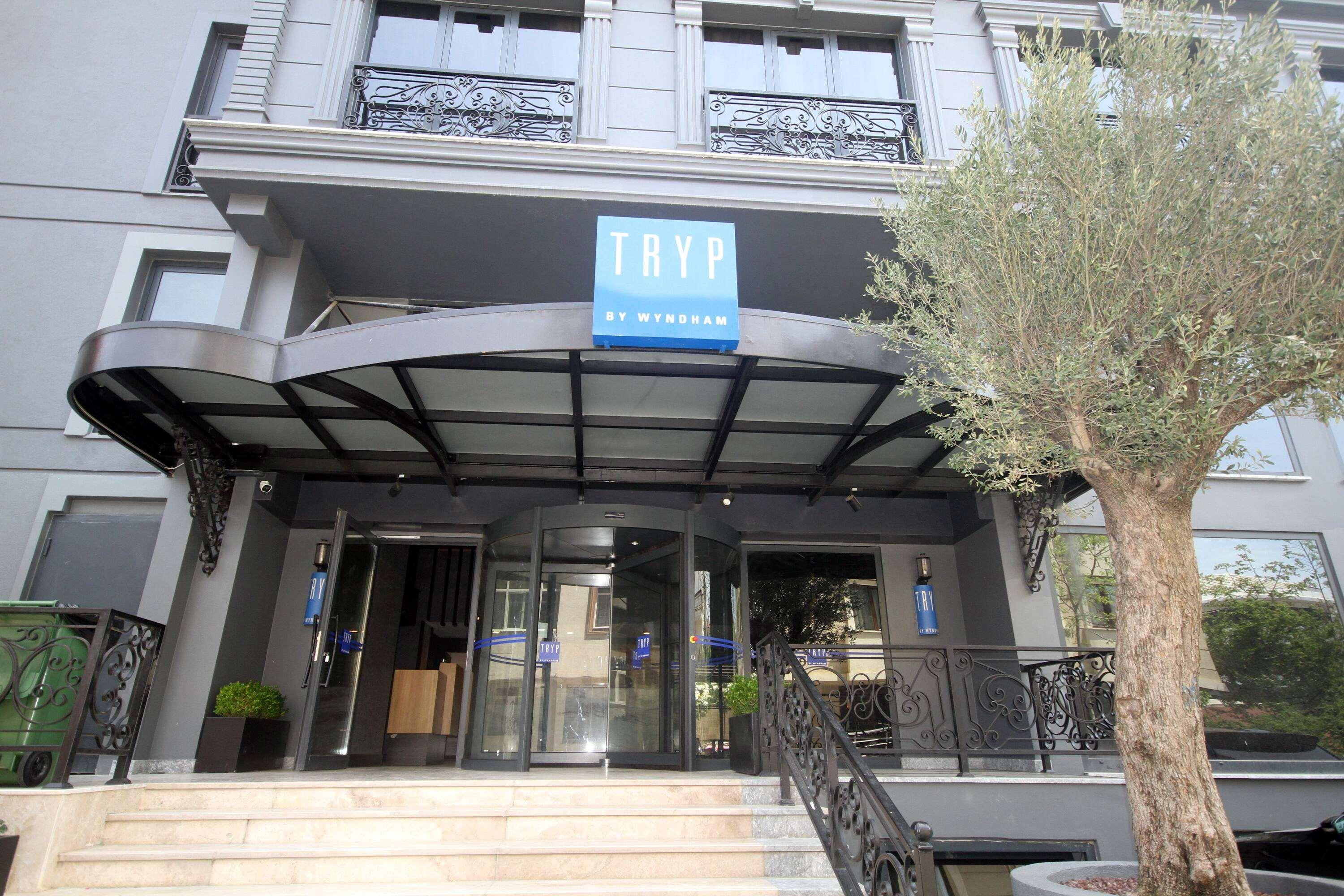 Hotel Tryp By Wyndham Istanbul Atasehir Exterior foto
